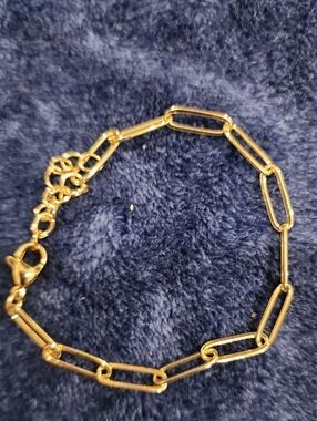 Gold Toned Paperclip Chain Bracelet's - Women's Jewelry